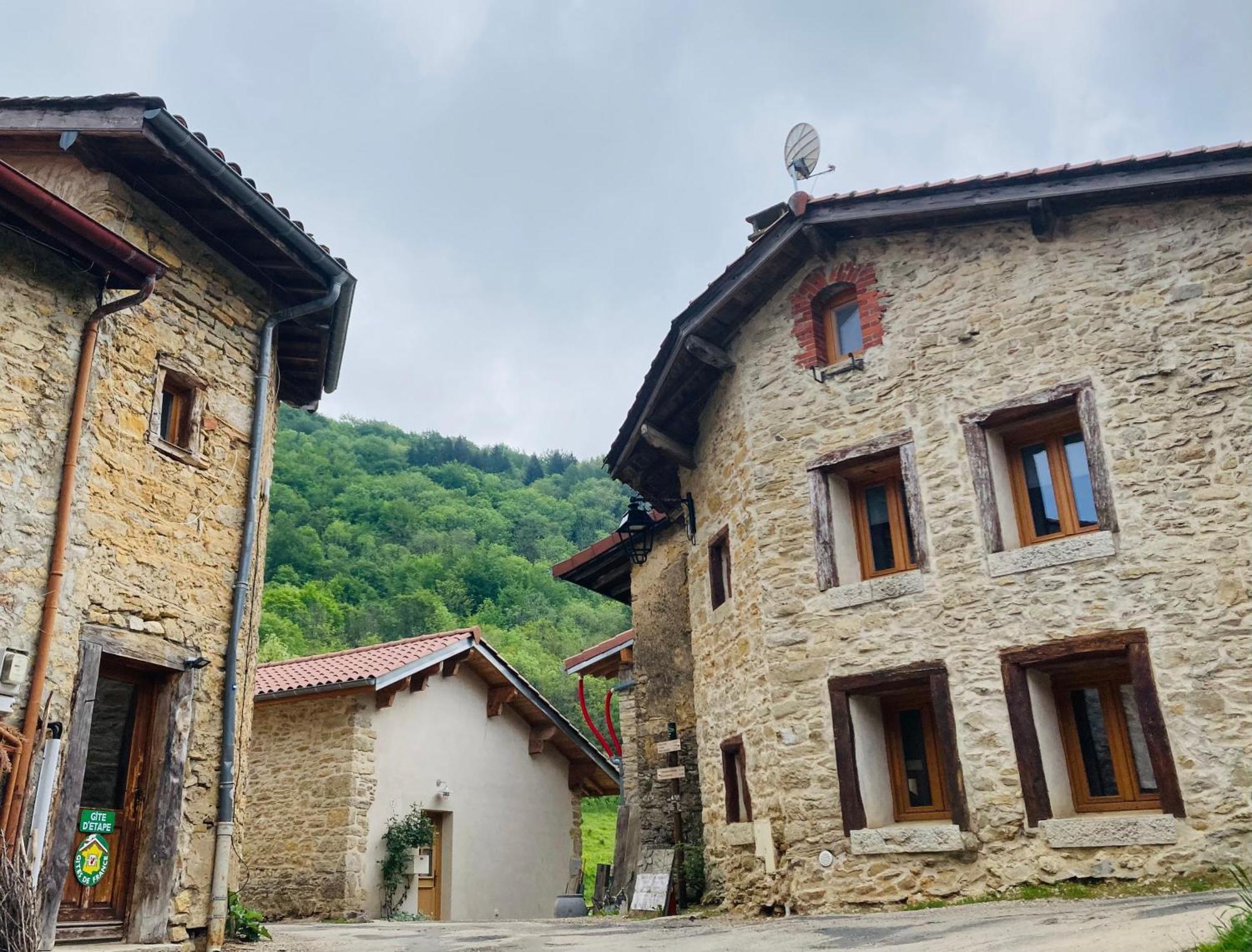 Gite Brin De Nature Au Coeur De La Nature Bugiste Ambérieu-en-Bugey Exterior foto